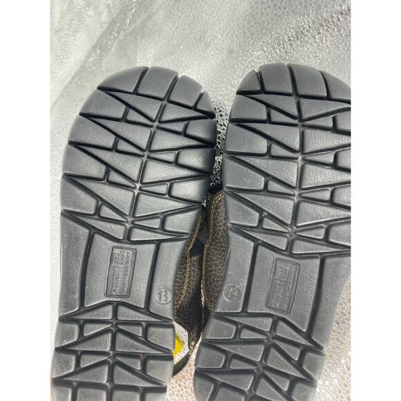 NWT Smart Fit Skid Resistant Brown Faux Leather Caged Sandals Youth Size 1.5 - Picture 6 of 8